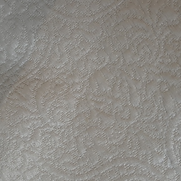 Elizabeth and James dressy blazer, off whilst, size 8 - Picture 2 of 6